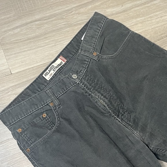 Levi's 559 Men's Black Corduroy Pants Vintage Relaxed Straight 36x30 Y2K - Picture 6 of 10